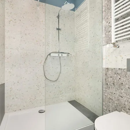Stylish Close To Market Square By Renters דירה פוזנן